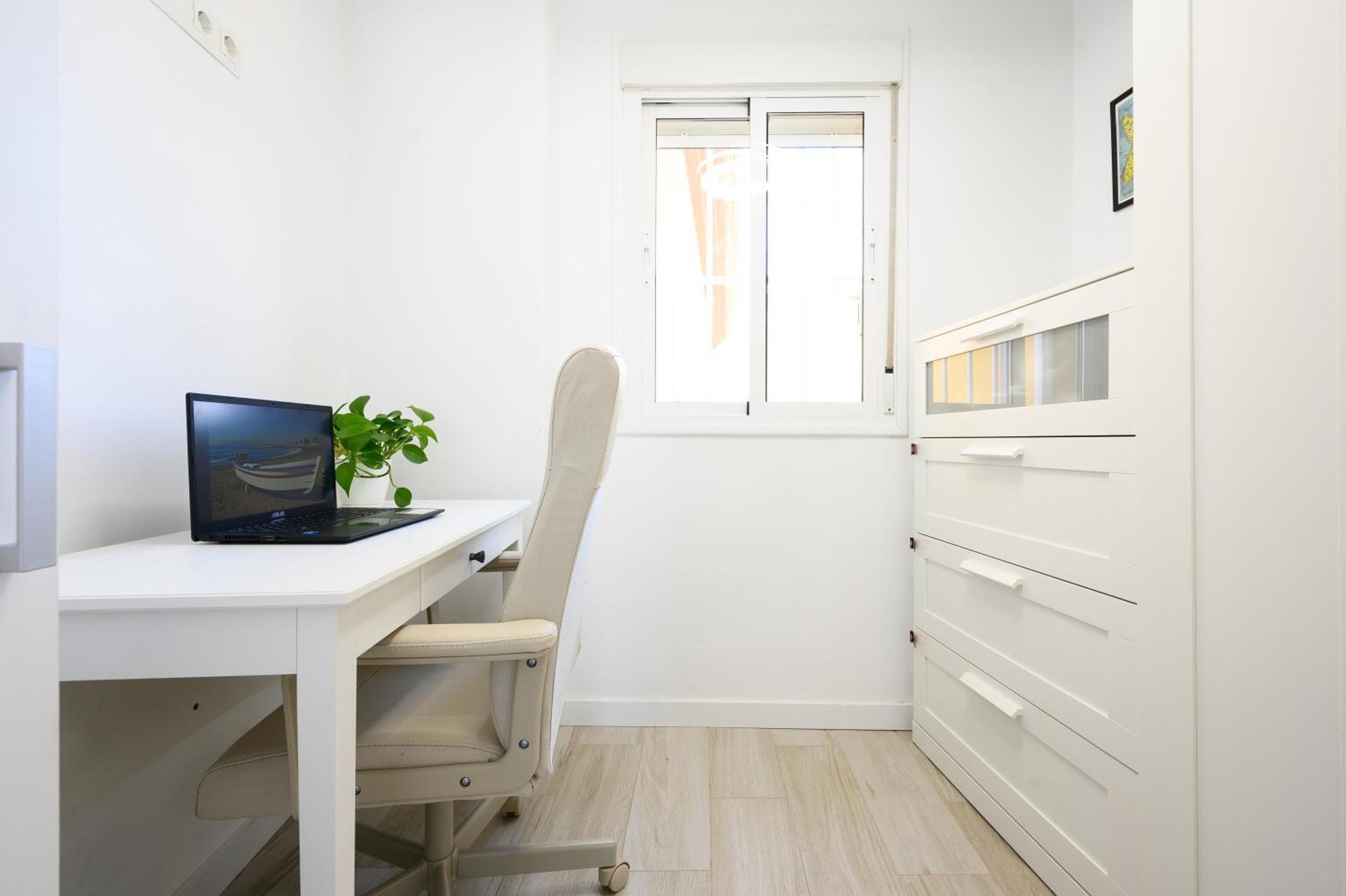 Bright Apartment In Malaga Exterior photo